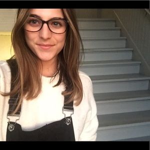 Meet your Posher, Danitza